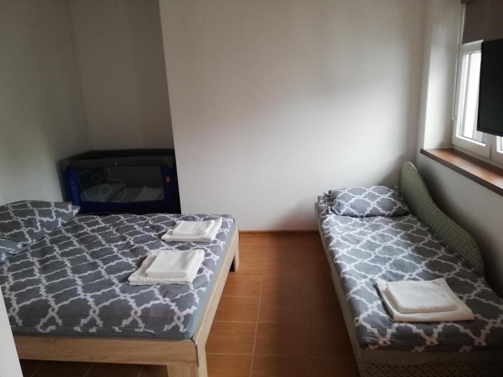 Вилла Pokoje U Iwonki - Barzowice Экстерьер фото
